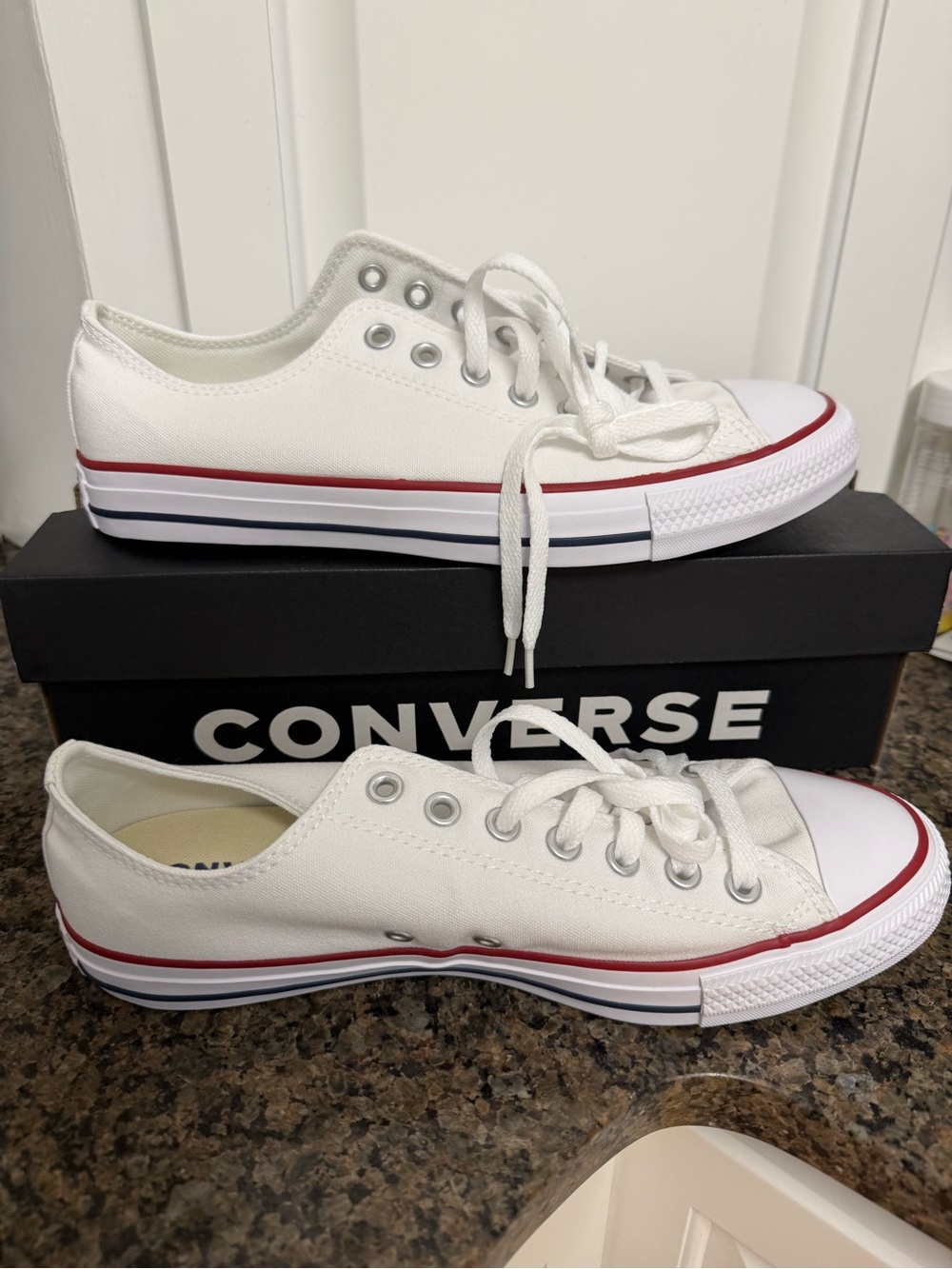Converse All Star Low Top Optical White New In Box Women’s Size 11 Men’s Size 9